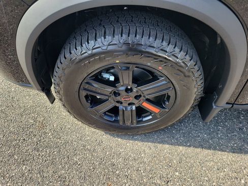 New 2026 Nissan Rogue SV AWD/4WD image 5