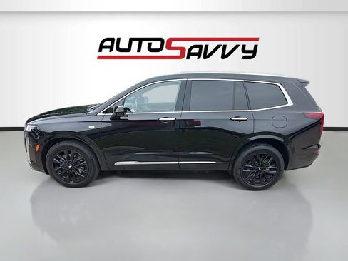 Used 2024 Cadillac XT6 Premium Luxury AWD/4WD image 4