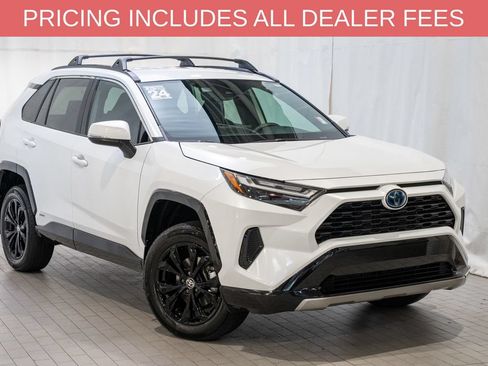 Certified 2024 Toyota RAV4 SE AWD/4WD image 1