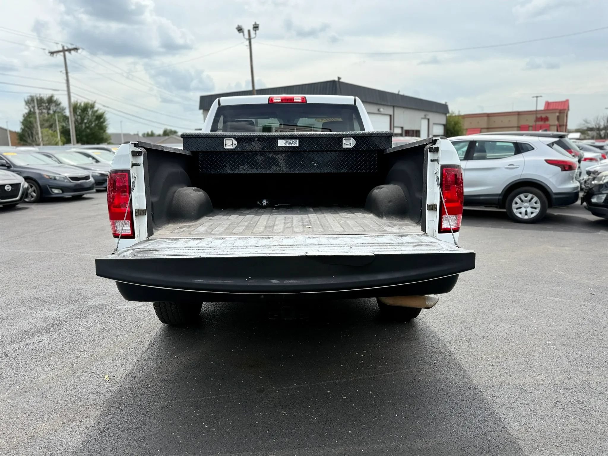 Used 2015 RAM 1500 Tradesman w/ Popular Equipment Group RWD image 5
