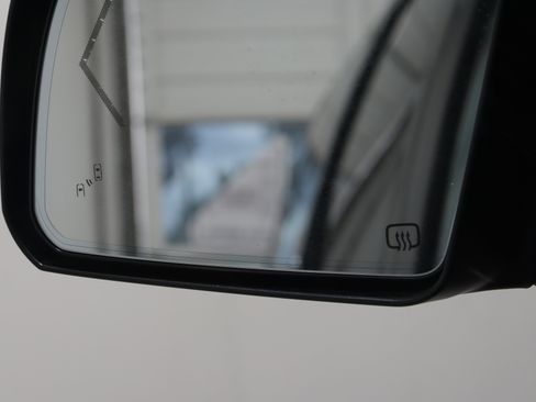 Used 2019 Toyota Sequoia Platinum image 24