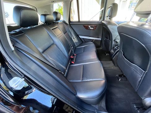 Used 2011 Mercedes-Benz GLK 350 4MATIC image 15