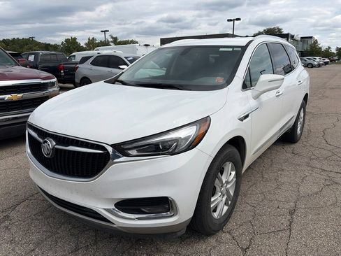 Used 2021 Buick Enclave Essence w/ Trailering Package, 5000 lbs. AWD/4WD image 1