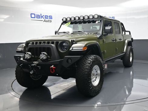Used 2021 Jeep Gladiator Rubicon image 3