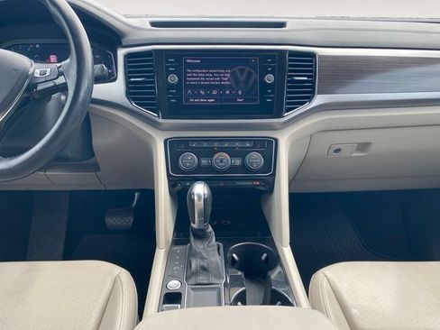 Used 2019 Volkswagen Atlas SEL FWD image 11