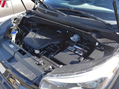 Used 2014 Kia Soul FWD image 26