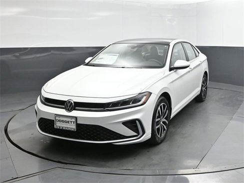 New 2026 Volkswagen Jetta SE image 30