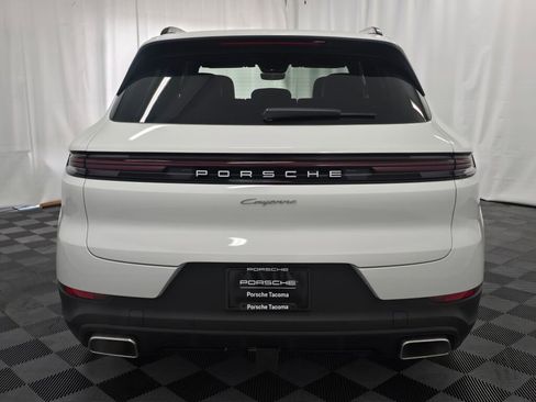 New 2026 Porsche Cayenne image 6