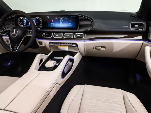 New 2026 Mercedes-Benz GLE 450 4MATIC Coupe image 8