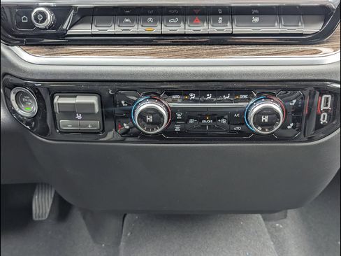 New 2026 GMC Sierra 1500 Elevation AWD/4WD image 23