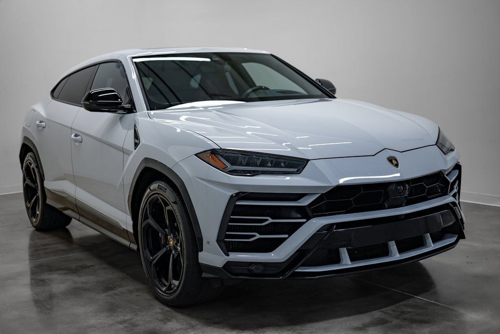 Used 2021 Lamborghini Urus AWD/4WD image 14
