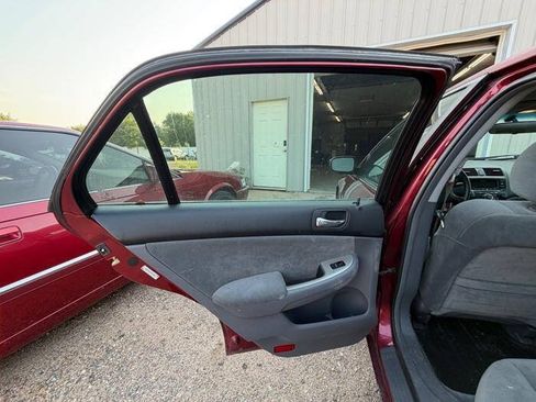 Used 2004 Honda Accord EX image 22