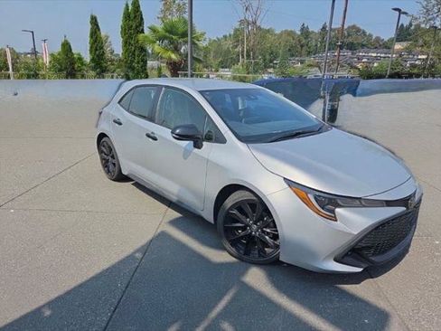 Certified 2022 Toyota Corolla SE FWD image 1