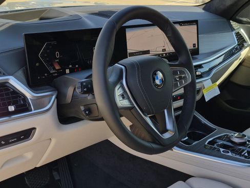 New 2026 BMW X7 xDrive40i w/ Executive Package image 29