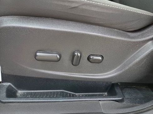 Used 2017 Ford Escape SE AWD/4WD image 17