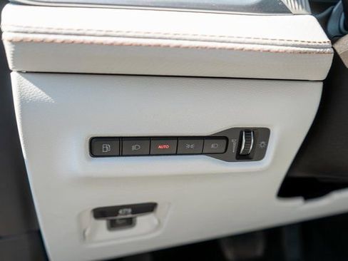 New 2026 Jeep Cherokee Limited AWD/4WD image 16