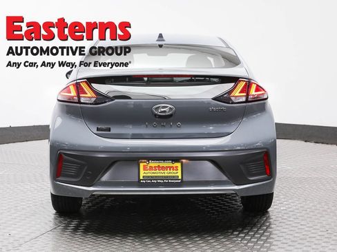 Used 2020 Hyundai Ioniq Limited image 6