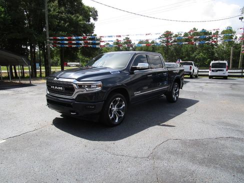 Used 2019 RAM 1500 Limited AWD/4WD image 4