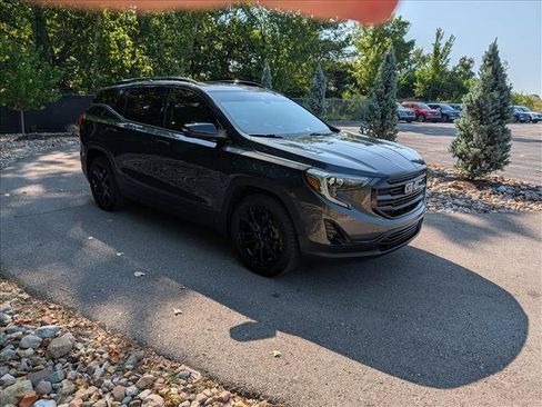 Used 2020 GMC Terrain SLT w/ Preferred Package FWD image 7
