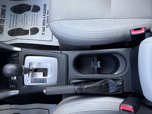 Used 2017 Subaru Forester 2.5i Limited image 17
