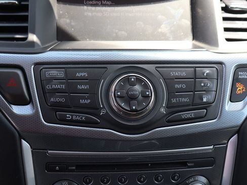 Used 2019 Nissan Pathfinder SL FWD image 36