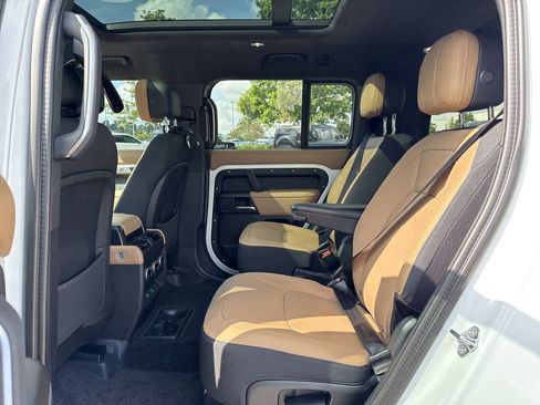 New 2025 Land Rover Defender 130 V8 image 5