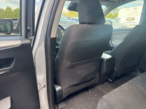 Used 2017 Toyota RAV4 XLE image 21