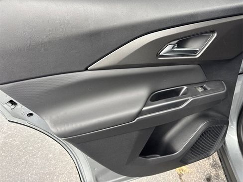 New 2026 Chevrolet Equinox EV LT image 22