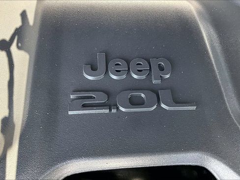 Certified 2023 Jeep Wrangler Unlimited Rubicon 4xe AWD/4WD image 31