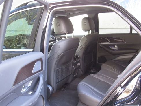 Used 2025 Mercedes-Benz GLE 350 4MATIC image 14