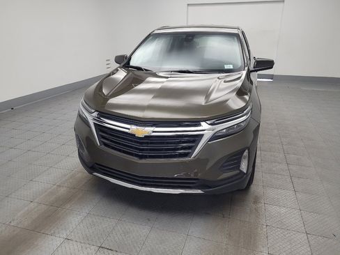 Used 2024 Chevrolet Equinox LT w/ LPO, Floor Liner Package FWD image 15