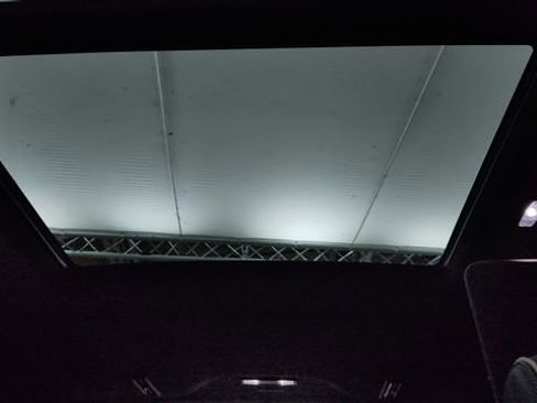 Certified 2026 Cadillac Escalade ESV Platinum Sport image 17