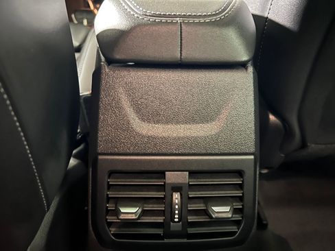 Used 2025 BMW M235i xDrive w/ Premium Package image 34