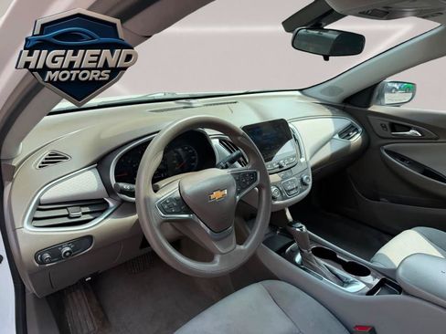 Used 2020 Chevrolet Malibu LS FWD image 14