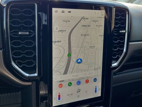 Used 2025 Ford Ranger XLT w/ Trailer Tow Package image 9