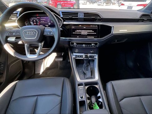 Certified 2025 Audi Q3 2.0T Premium w/ Convenience Package image 14