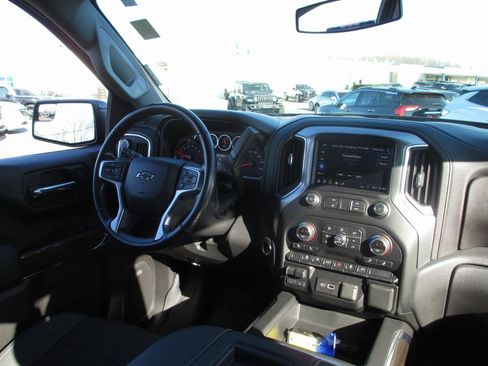 Used 2019 Chevrolet Silverado 1500 LT Trail Boss image 23