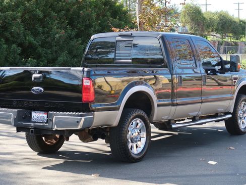 Used 2008 Ford F350 Lariat image 3