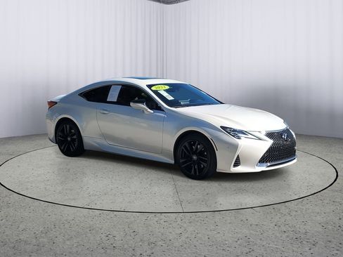 Used 2023 Lexus RC 350 Premium image 2