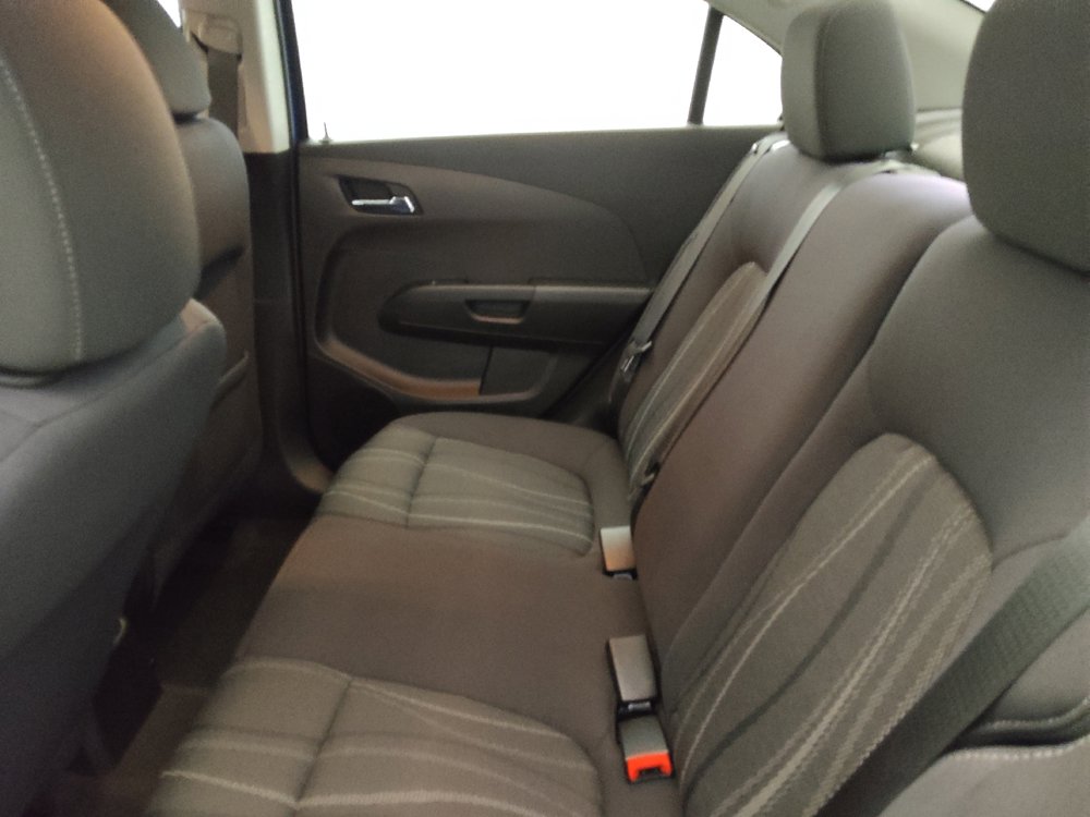 Used 2020 Chevrolet Sonic LT w/ Convenience Package FWD image 18