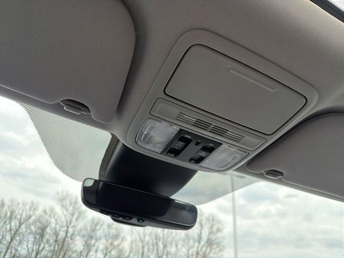 Used 2023 Honda Odyssey EX-L image 14