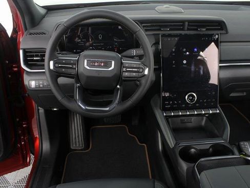 New 2026 GMC Terrain AT4 w/ Convenience Package III image 13