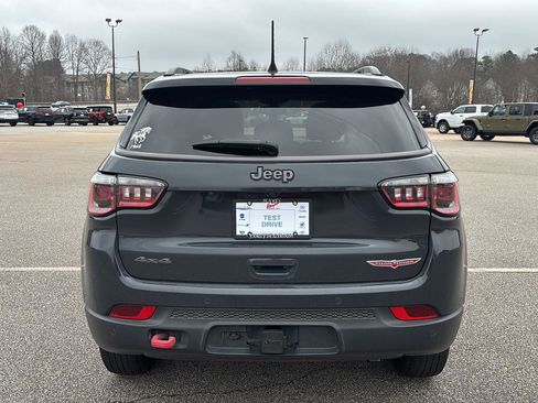 Used 2018 Jeep Compass Trailhawk w/ Safe & Security Group image 4