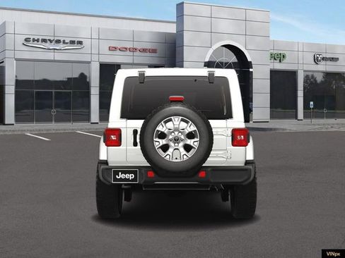 New 2025 Jeep Wrangler Unlimited Sahara w/ Technology Group AWD/4WD image 6
