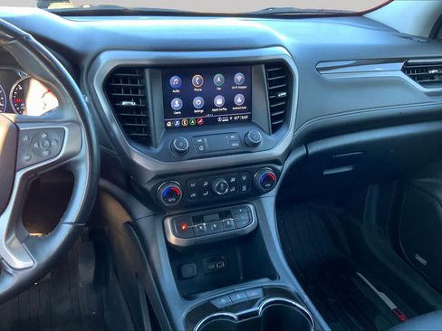 Used 2023 GMC Acadia AT4 w/ Technology Package AWD/4WD image 7