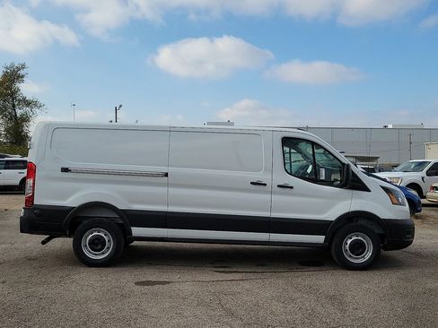 New 2026 Ford Transit 250 Low Roof RWD image 6