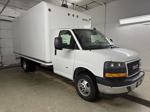 New 2024 GMC Savana 3500 w/ Power Convenience Package image 1