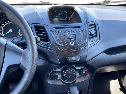 Used 2017 Ford Fiesta S image 6