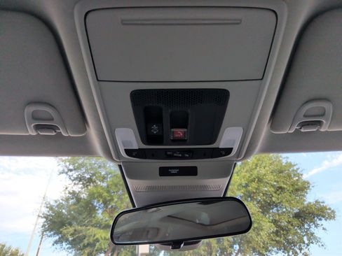 Used 2024 Honda Accord EX image 29