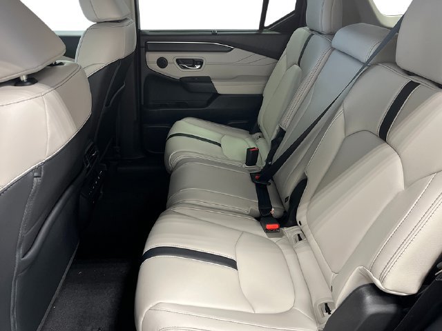 New 2026 Honda Pilot Touring image 24